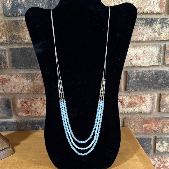 Vintage Jewelry - Vintage triple strand blue glass and silver tone beaded necklace